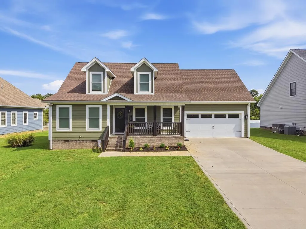 2555 Bowser Rd